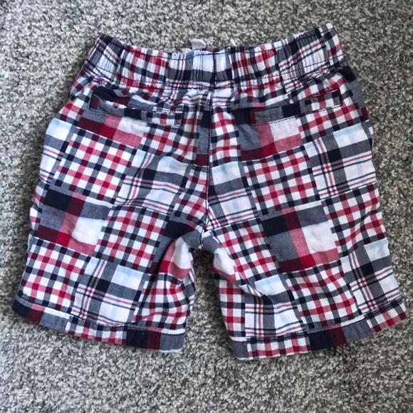 Plaid shorts ! Super cute! - Picture 3 of 3